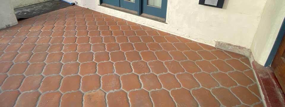 Lincoln Clay Tile